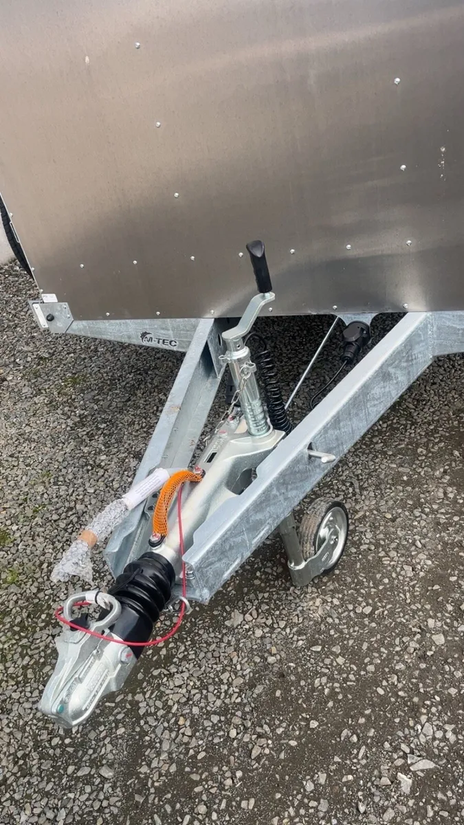 M-Tec livestock trailer - Image 3