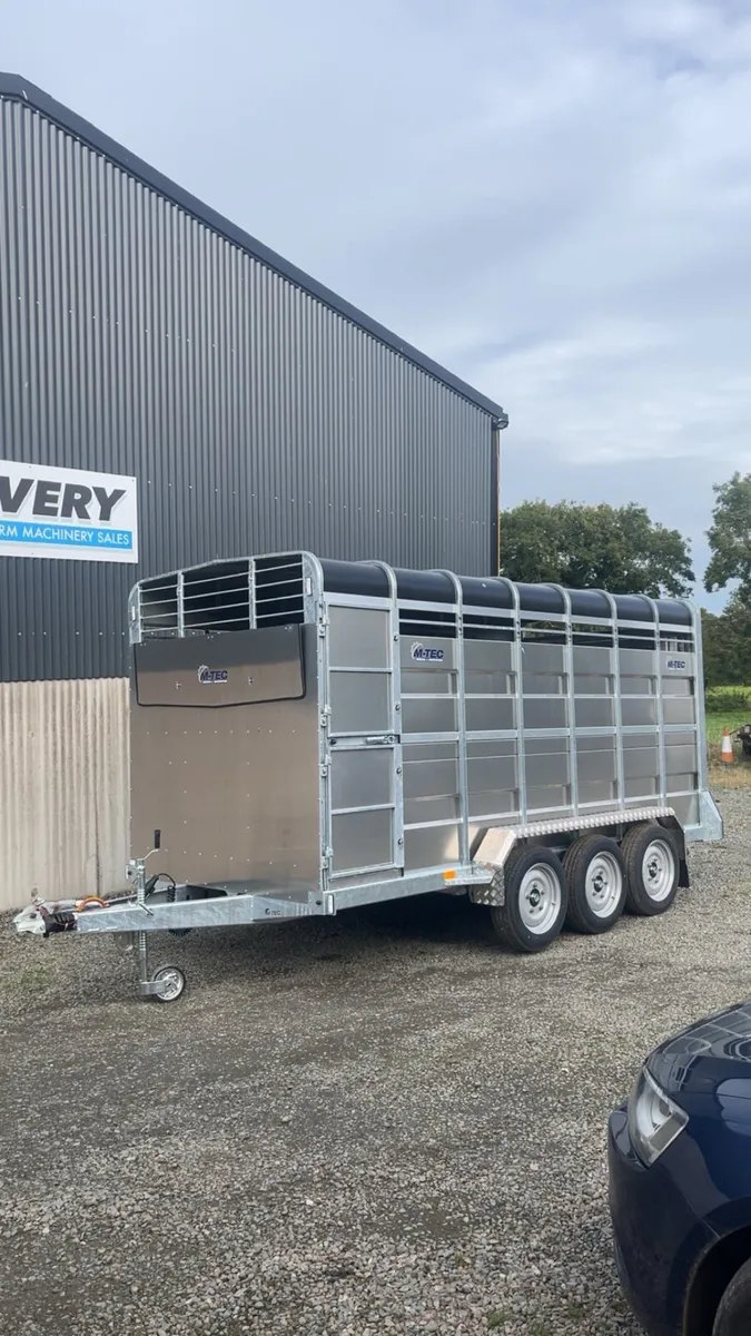 M-Tec livestock trailer - Image 2