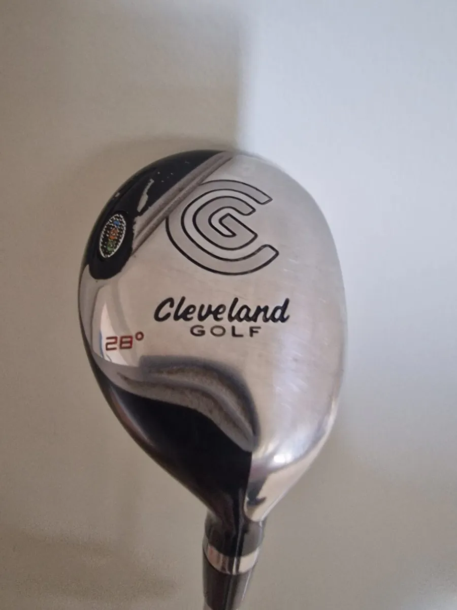 Cleveland Juvenile Golf Set (Age 10 - 12) - Image 4