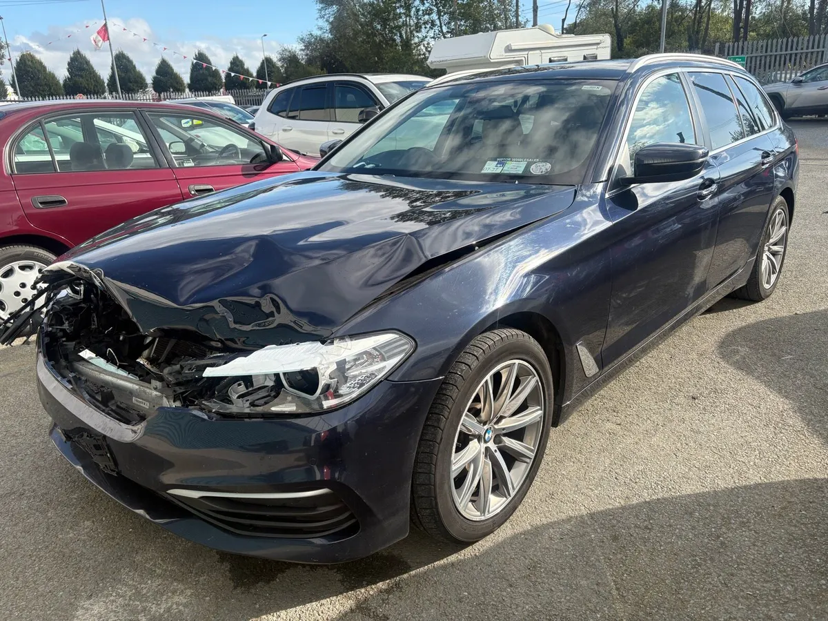 2018 bmw 520D Xdrive 2.0 - Image 1
