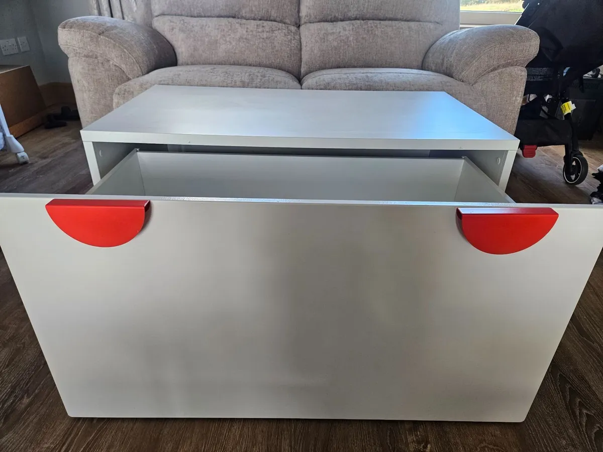 Toy storage - Image 2