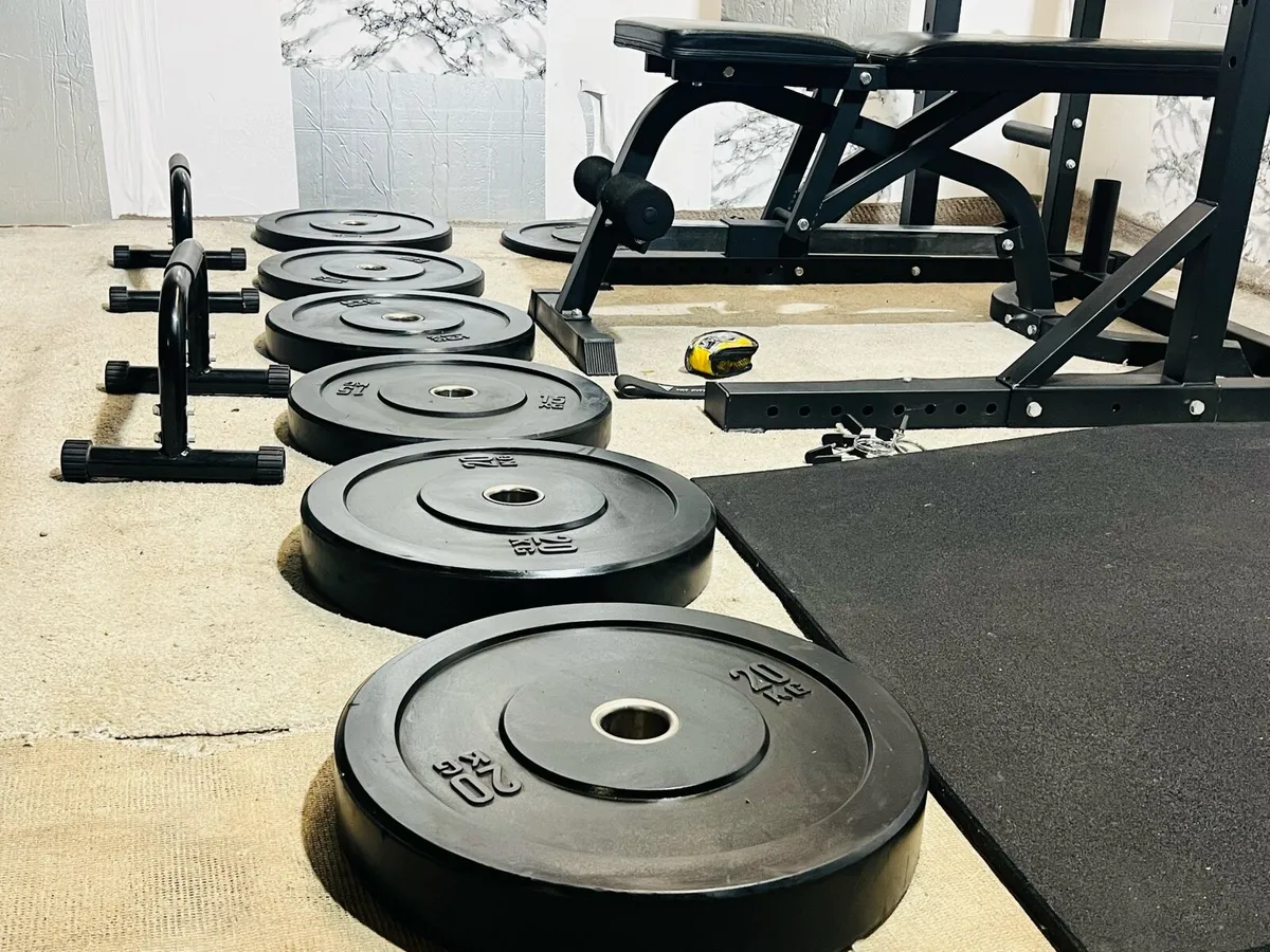 LIFE TIME COMMERCIAL HOME GYM SETUP - Image 4