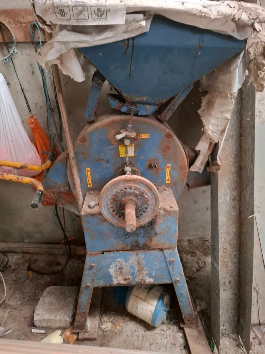 Old machinery collectable - Image 3