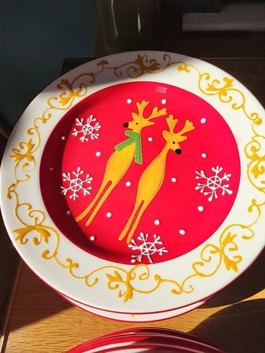 26 pieces!!Complete Christmas dinner service - Image 2