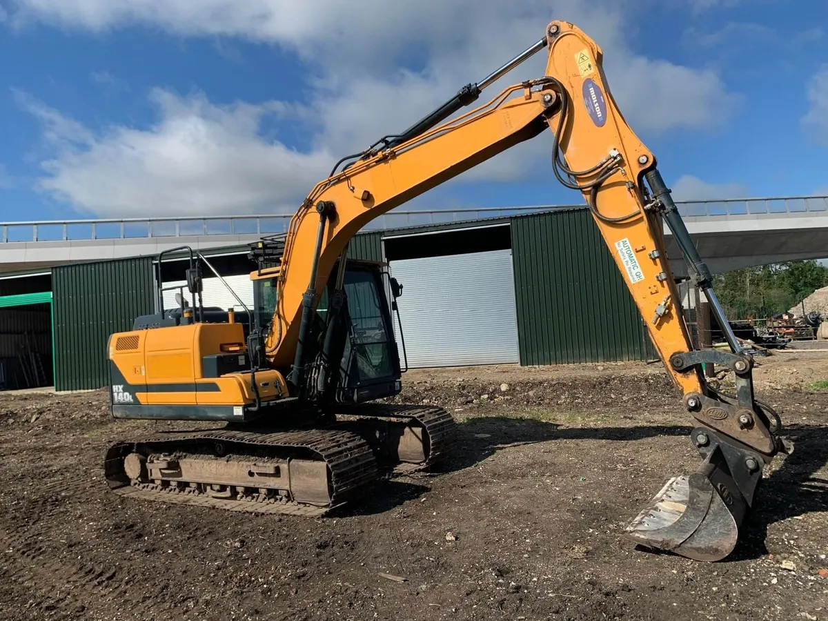 Excavator - Image 2