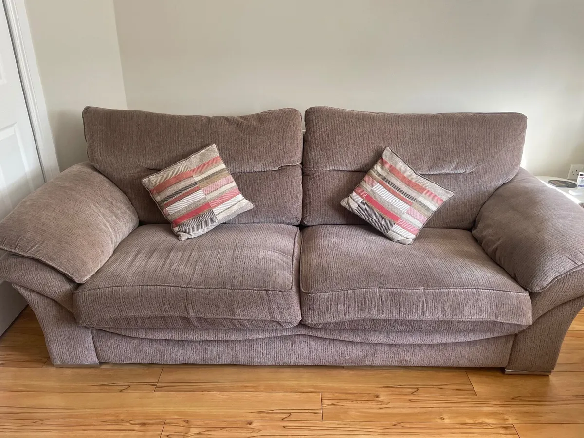 3+1+1+footstool - Image 3