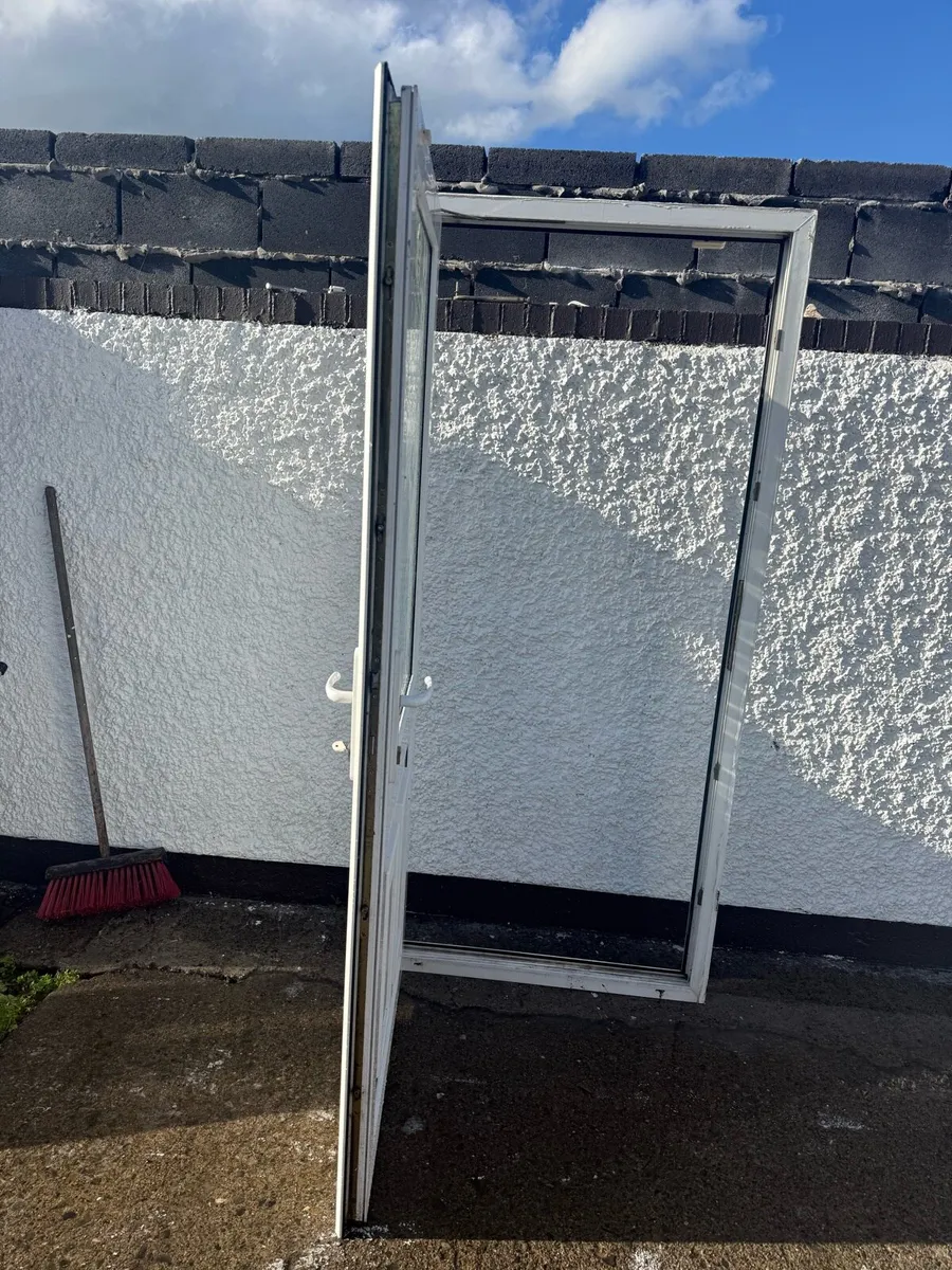 Pvc, Back door - Image 4