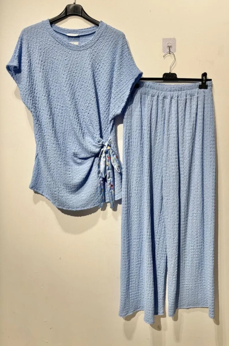 Plus sz sets....30e - Image 3