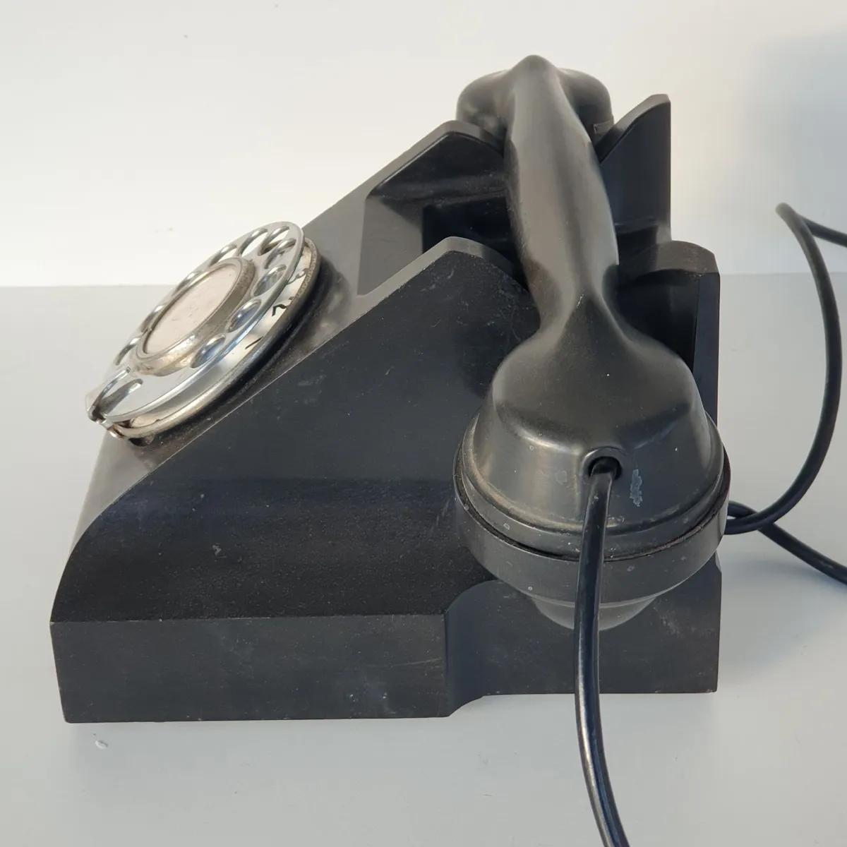 Bakelite pyramid rotary telephone vintage PROP - Image 2