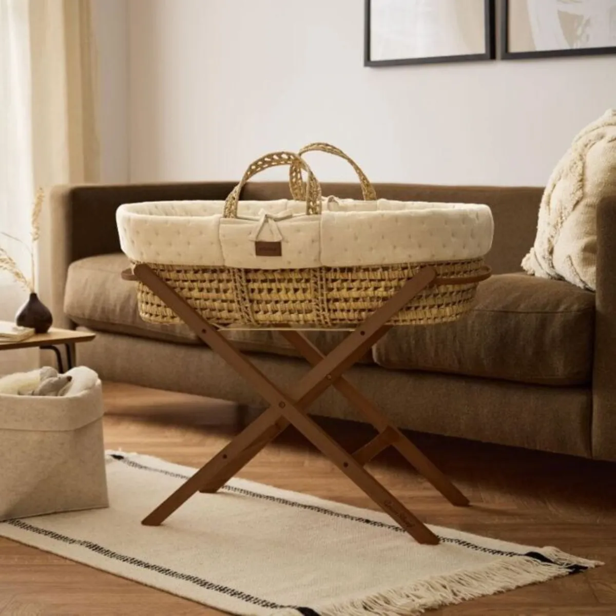 Foldable Moses basket - Image 1