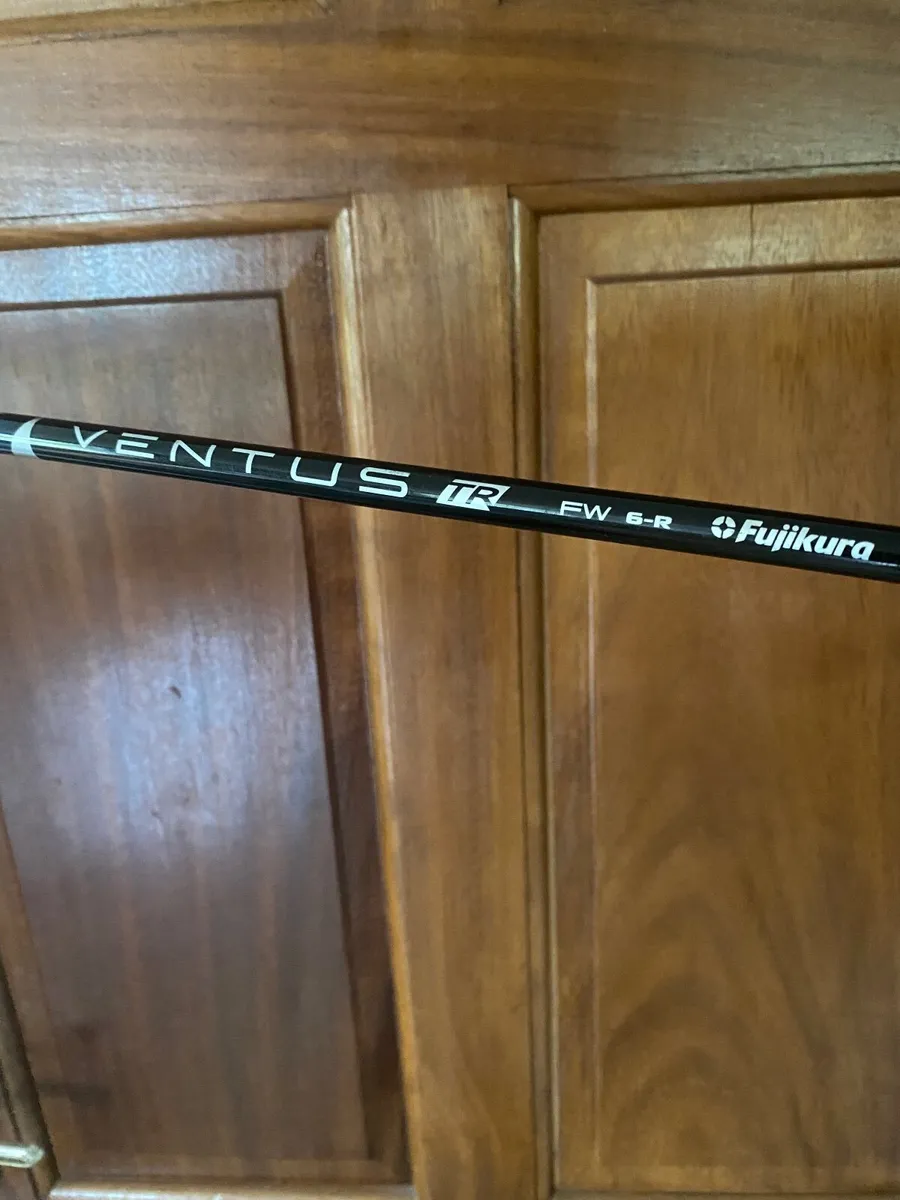 Taylormade Qi 10 5 wood 18 degree Regular flex - Image 2