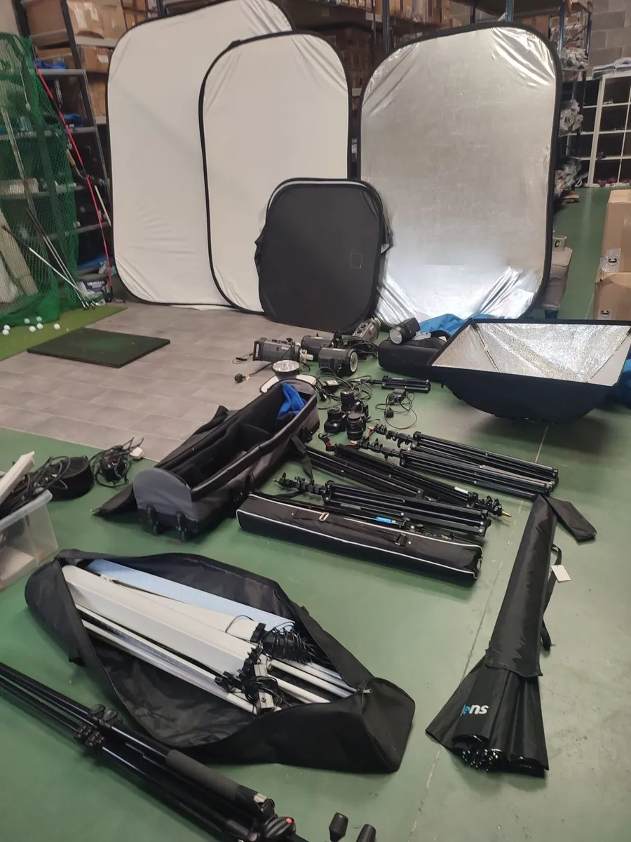 Photographic equipment - Image 4