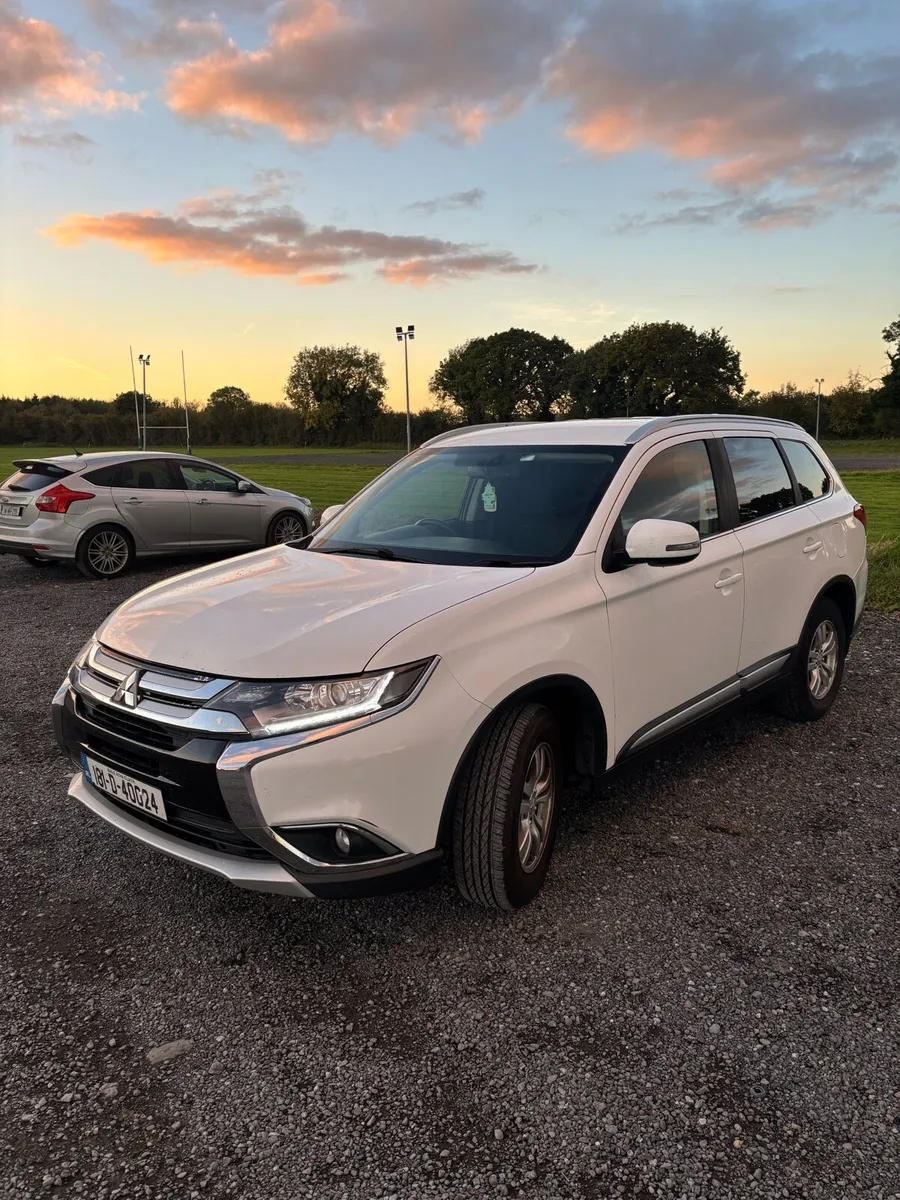 Mitsubishi Outlander 2018 - Image 2
