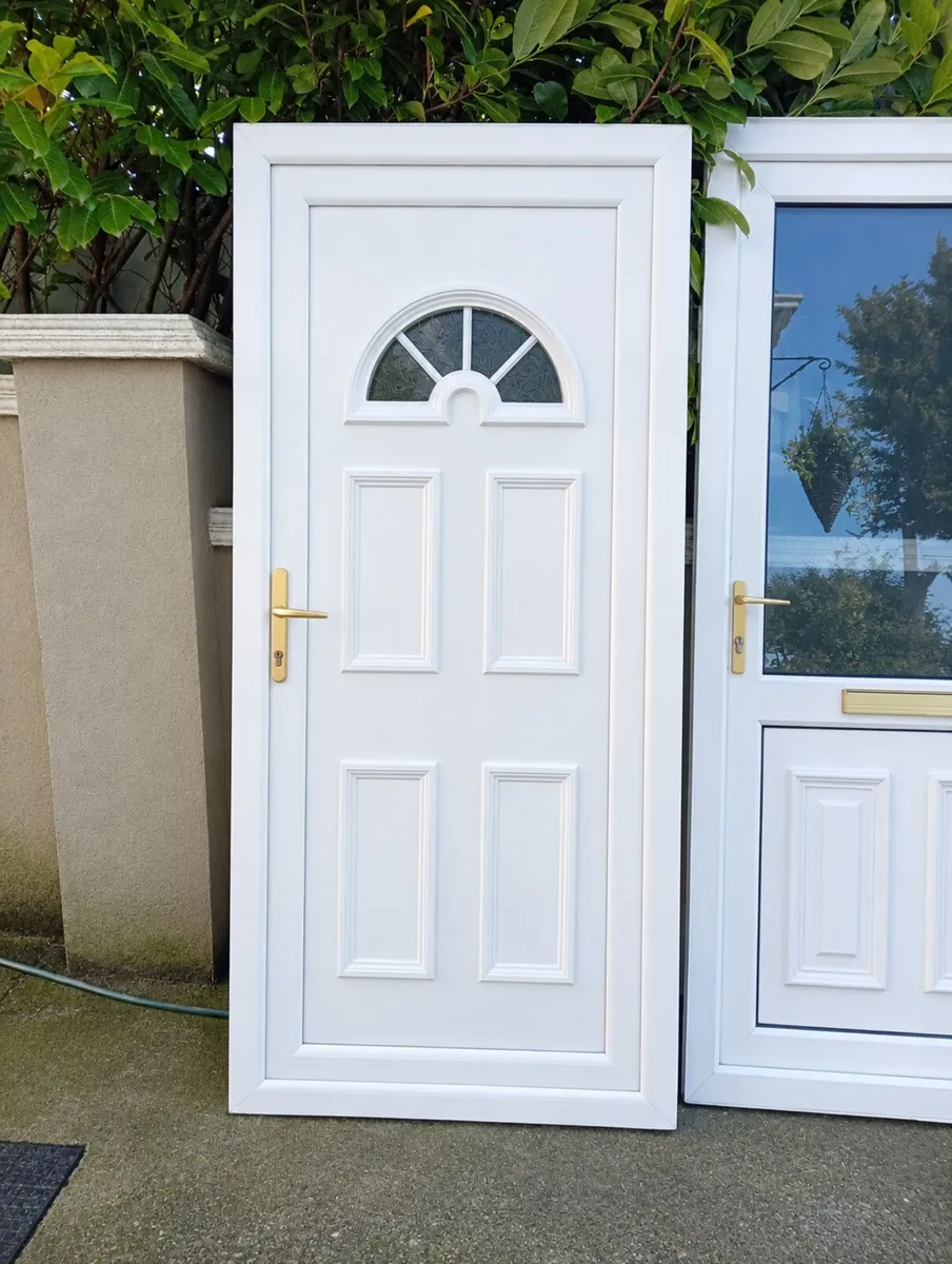 ➡️HIGH QUALITY UPVC DOOR AVAILABLE ⬅️