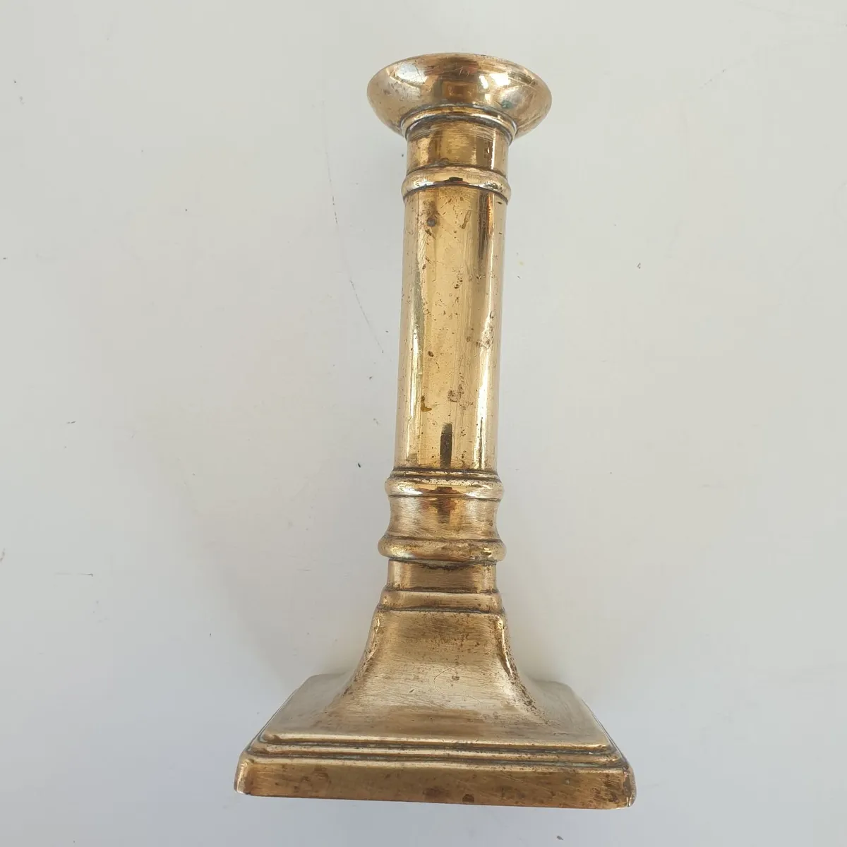 Vintage brass column candlesticks pair 14 cm high - Image 2