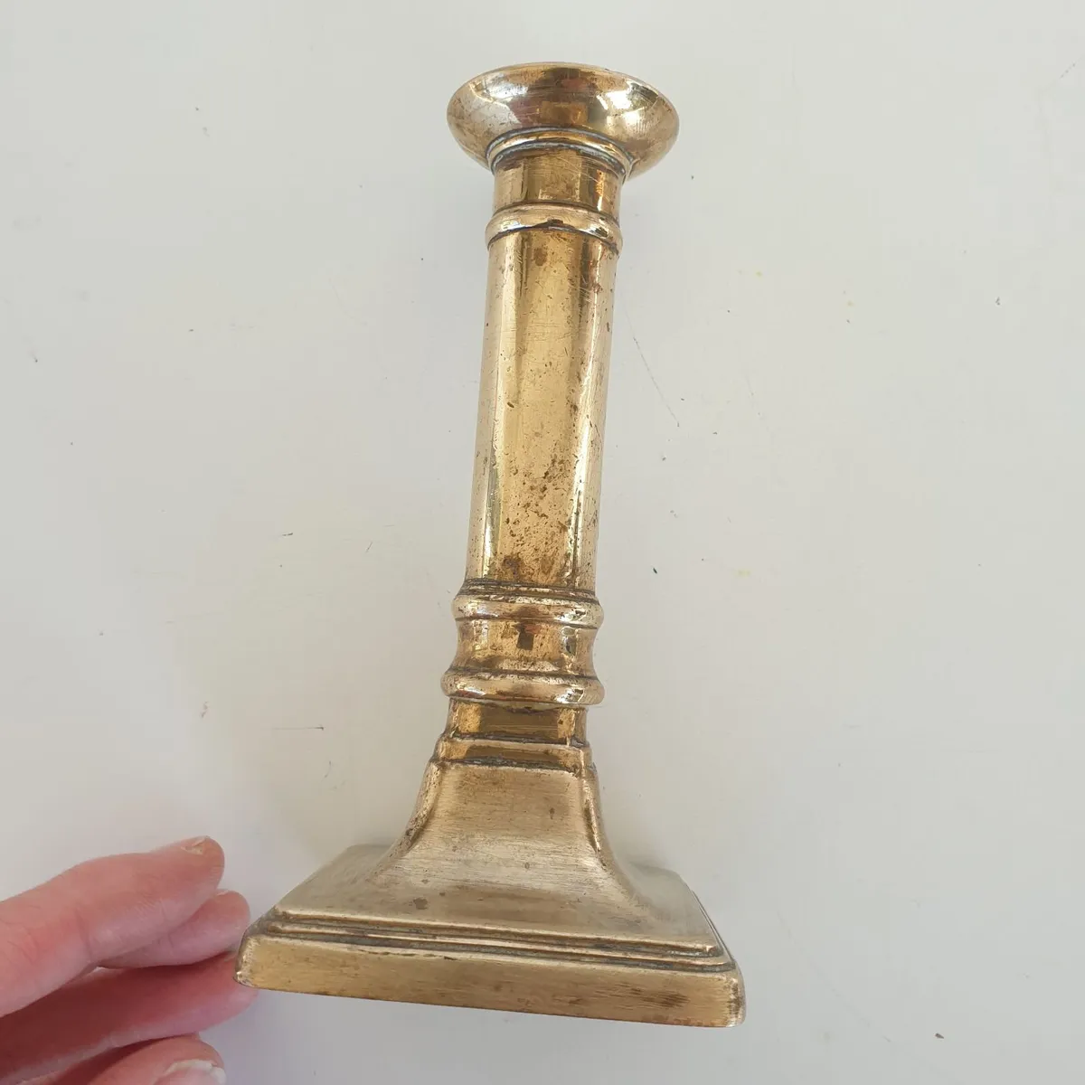 Vintage brass column candlesticks pair 14 cm high - Image 4