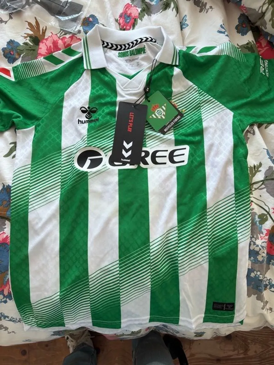 Kids Real Betis Jersey 26/27 season aged 12 - Image 3