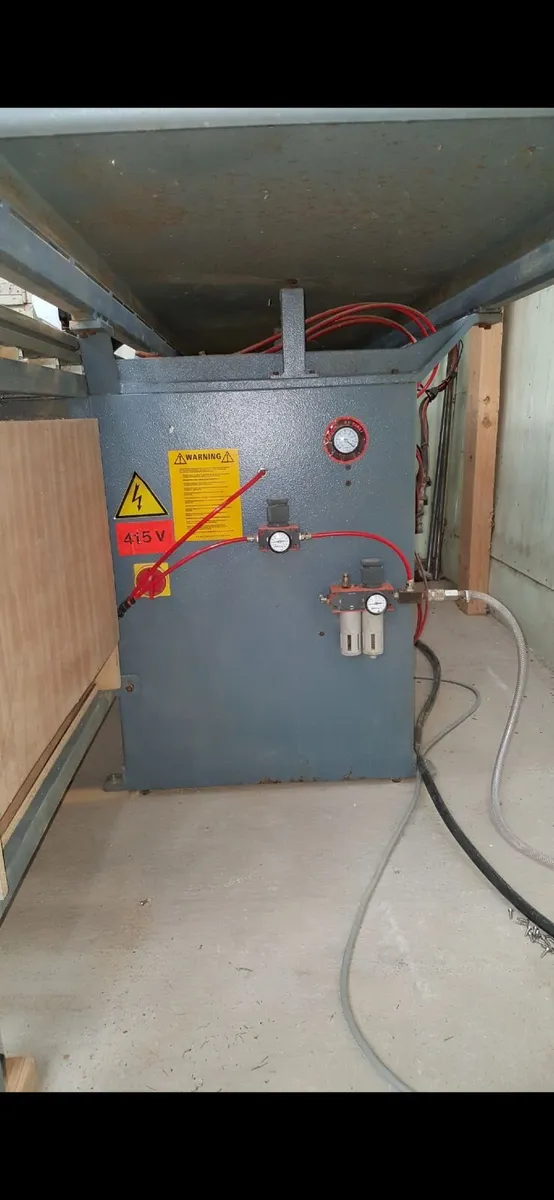 Woodwork Floating head router machine - Image 2