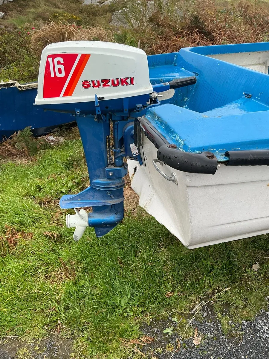 13 ft 9 in boat in good condition - Image 1