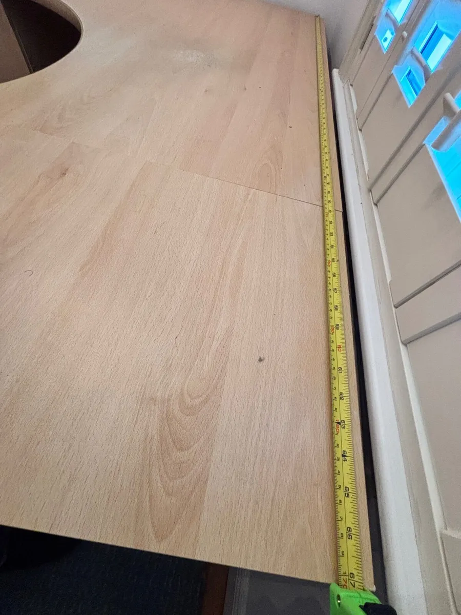 Office desk - Image 4