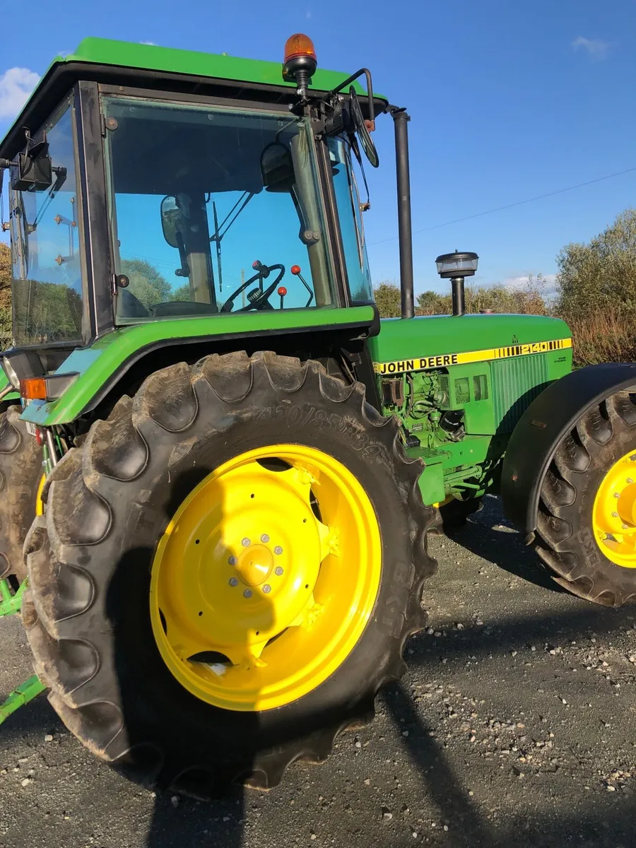 Tractor - Image 1