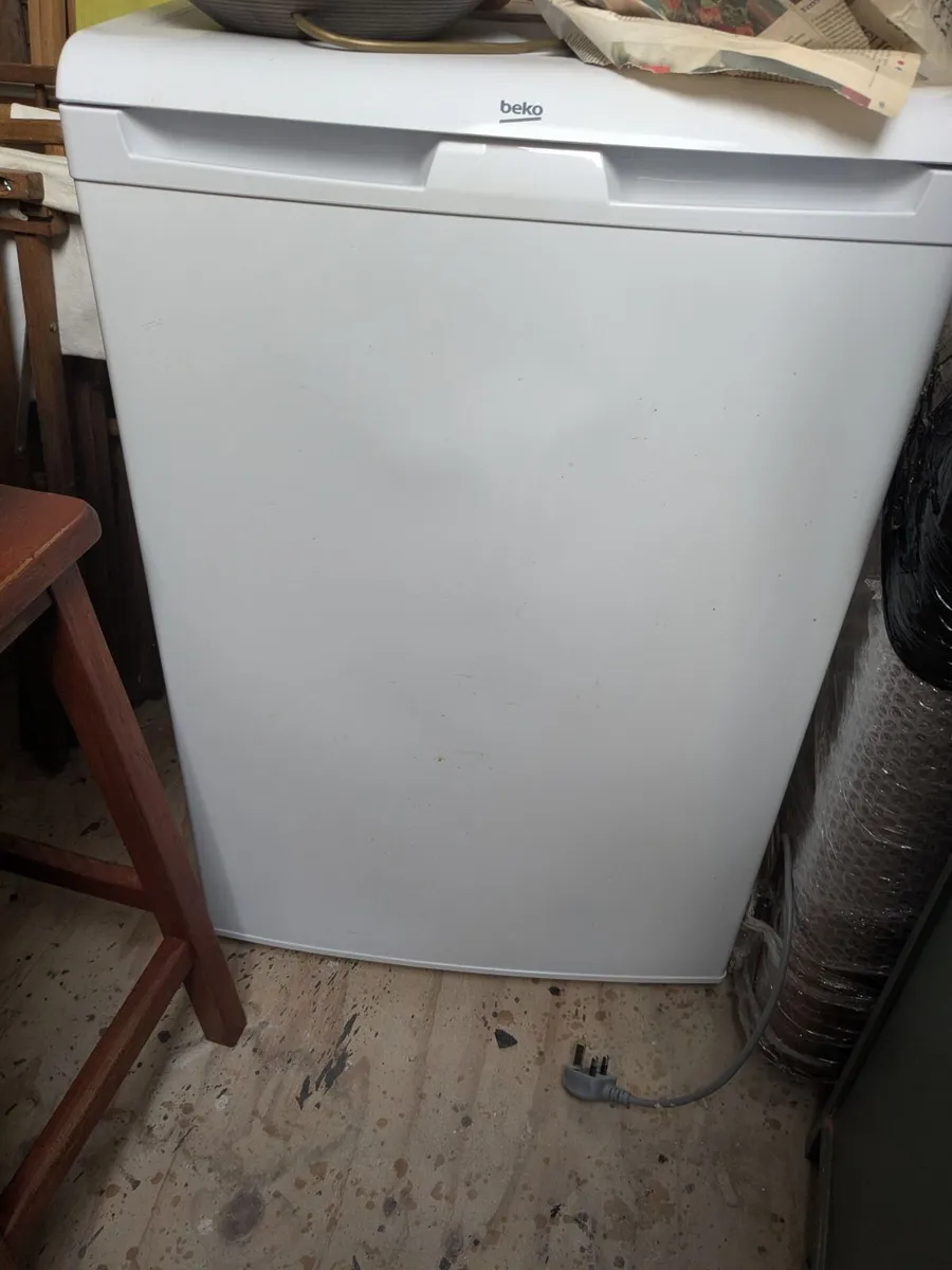 Freezer - Beko  3 drawer  free standing - Image 1