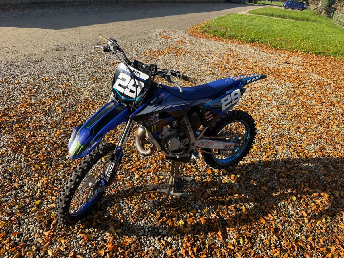 Yamaha Yz 125 race bike - Image 2