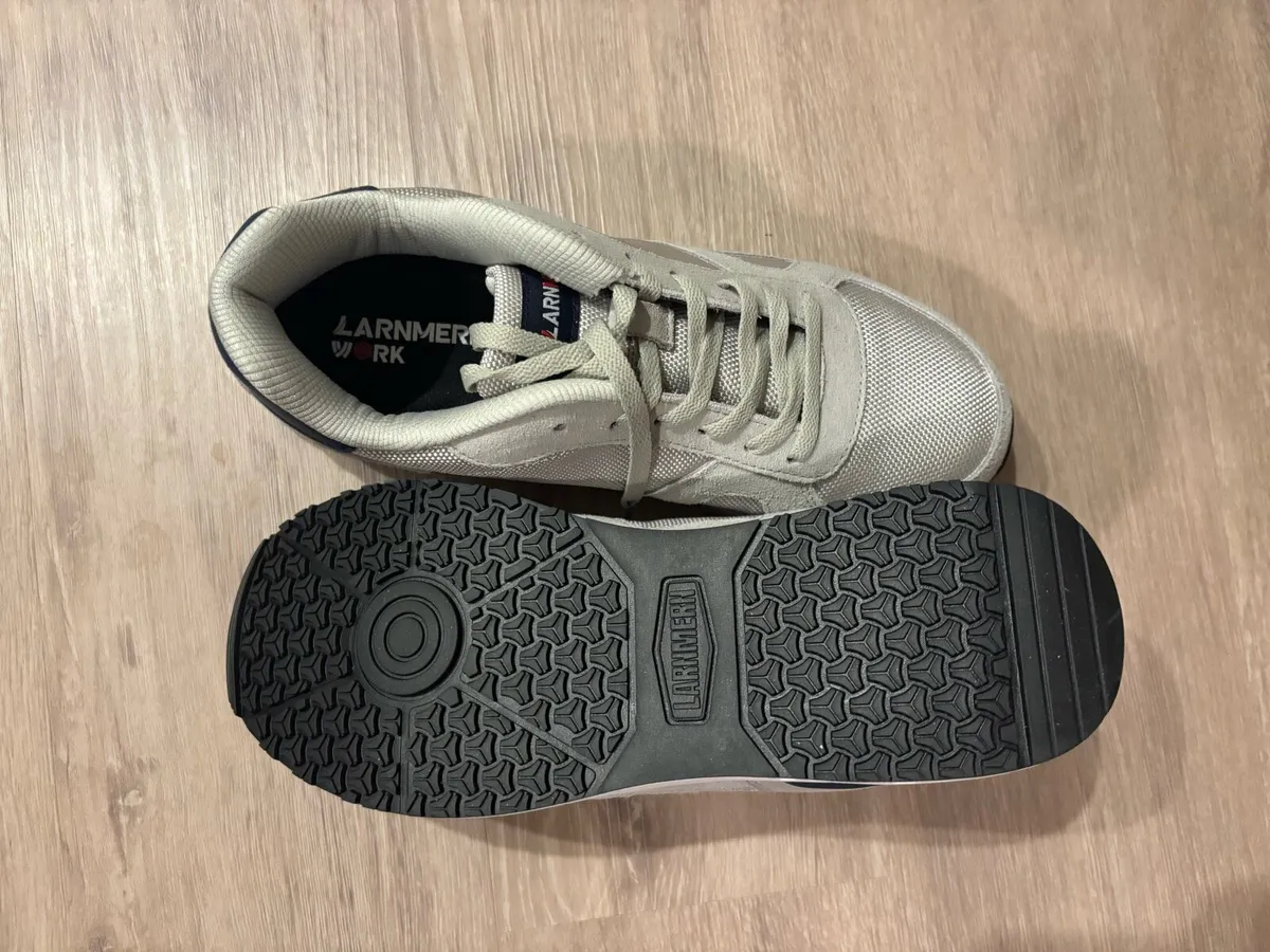 Men’s new steel toecap shoes from Larnmern Work - Image 3