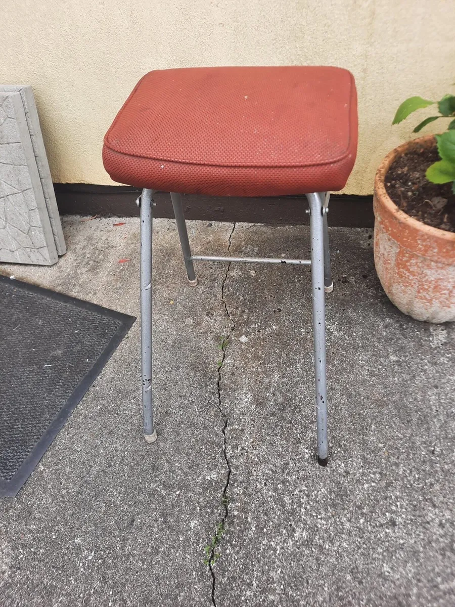 Foldable stool - Image 4