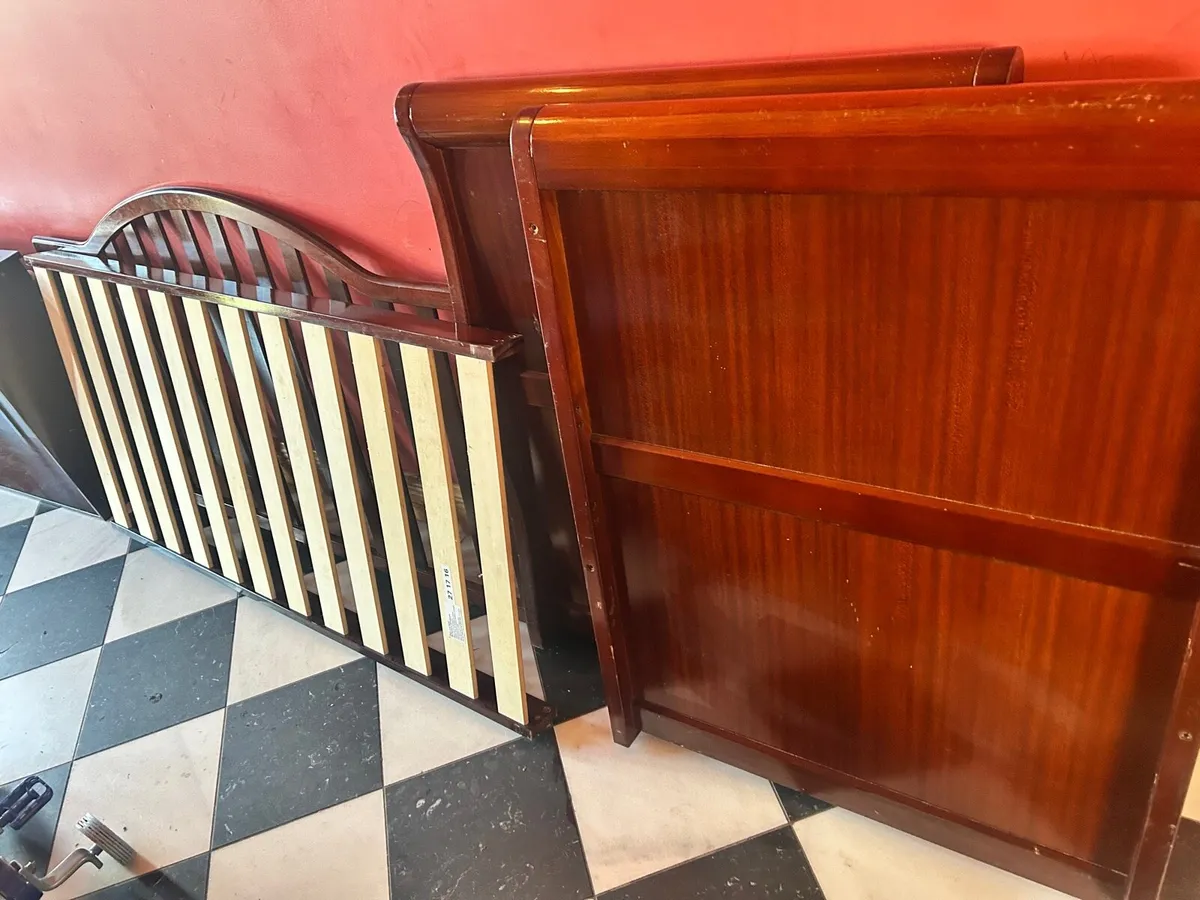 Sleigh cot/bed - Image 2