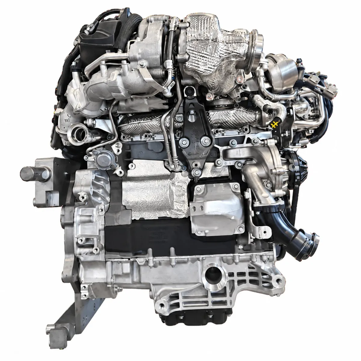 BRAND NEW COMPLETE MERCEDES-BENZ 2.0 DIESEL ENGINE - Image 2