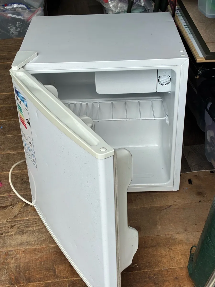Small Fridge - Image 2