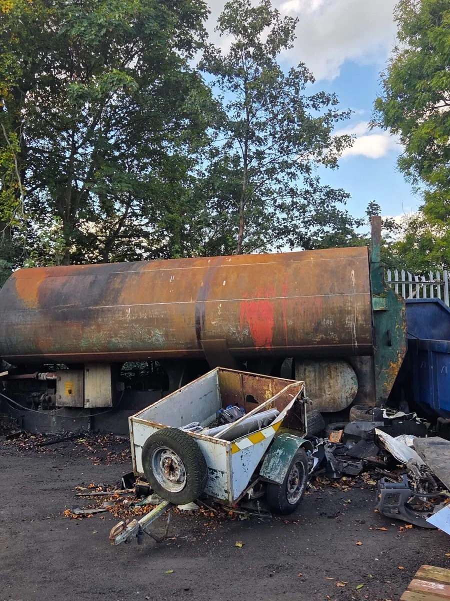 Lefort car bailer - Image 1
