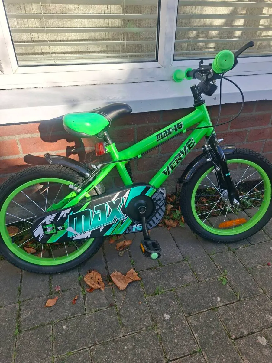 Kids bike - Image 1