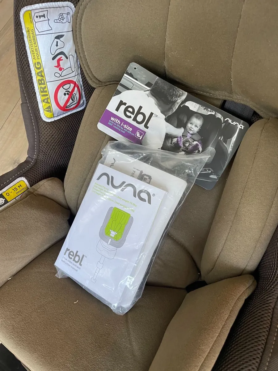 Nuna baby car seat - Image 3