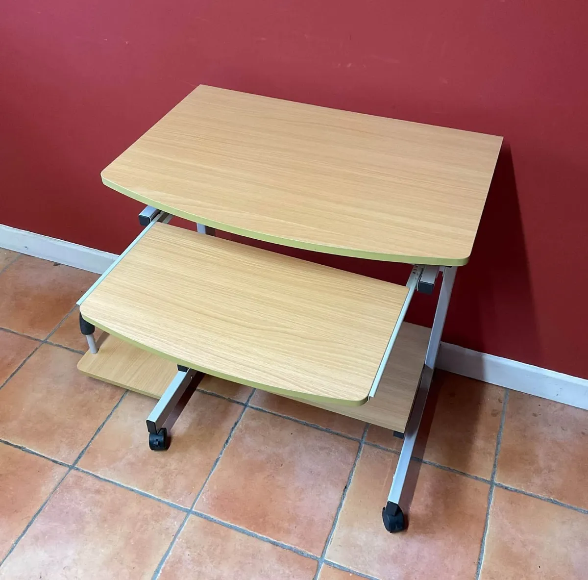 Compact Home Office Desk + Pull Out Tray - Image 4