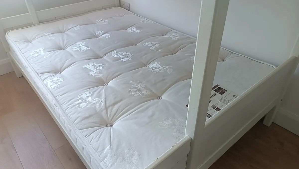 White Triple Bunk Bed - Image 2