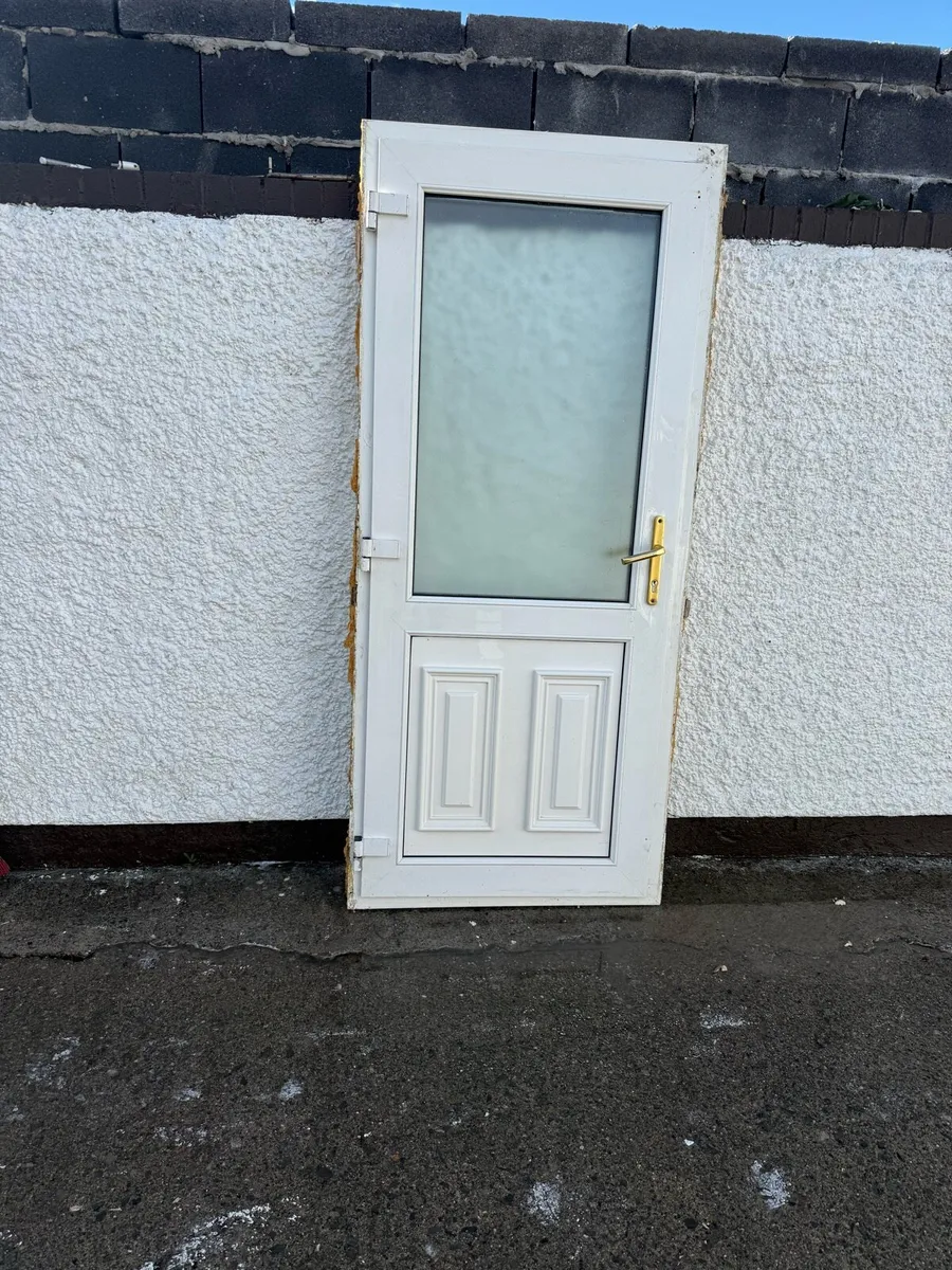 Pvc, Back door - Image 2