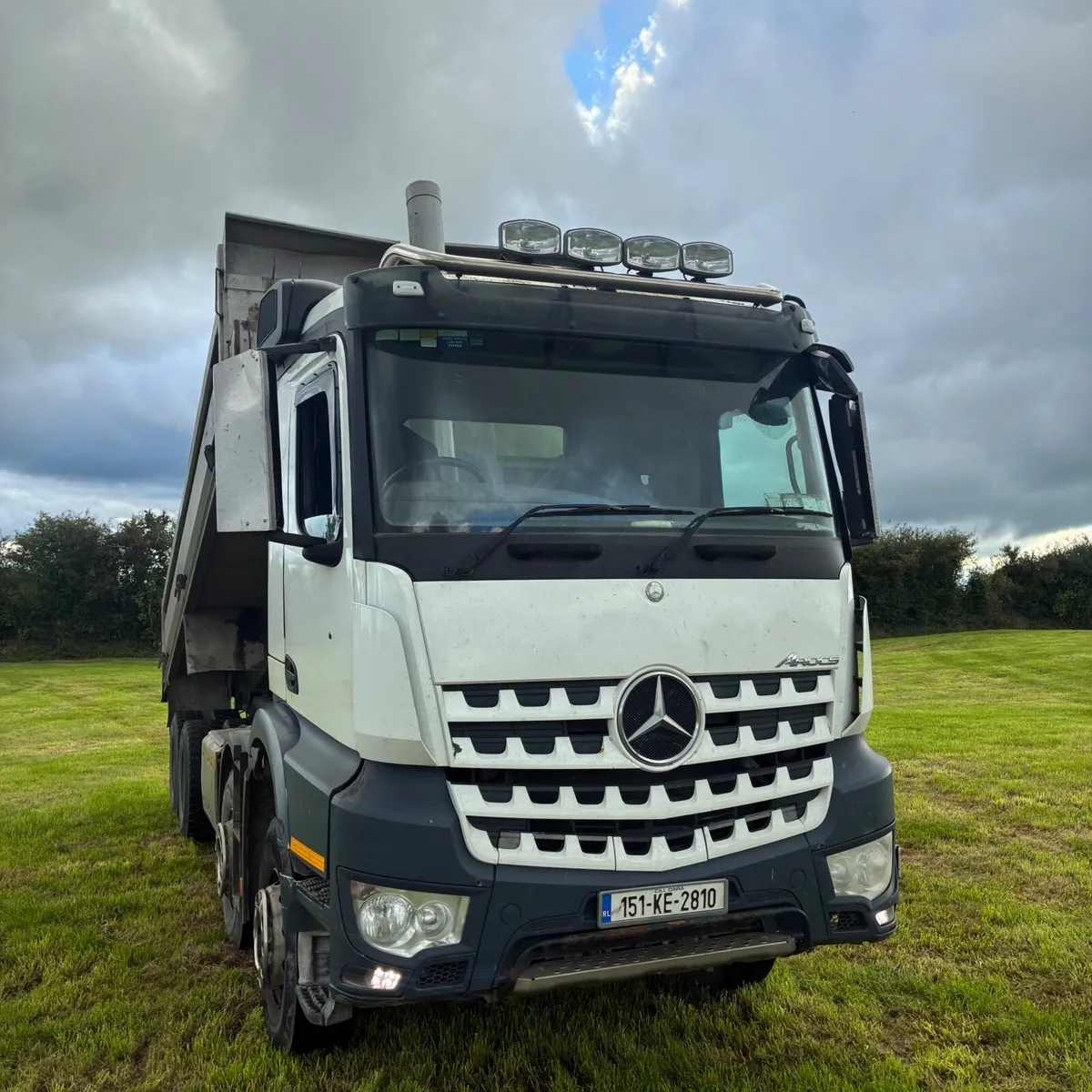 Mercedes 8 wheeler - Image 2