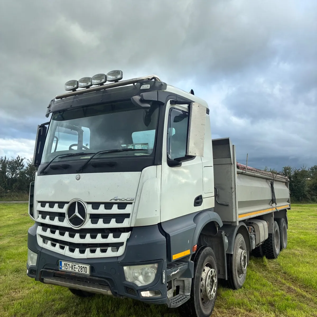 Mercedes 8 wheeler - Image 4