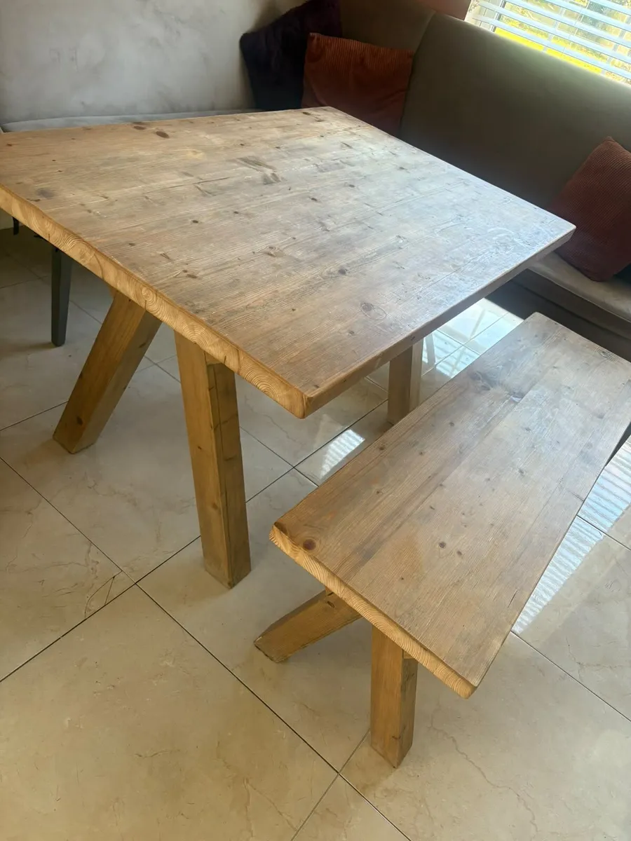 Dining table and bench - Image 4