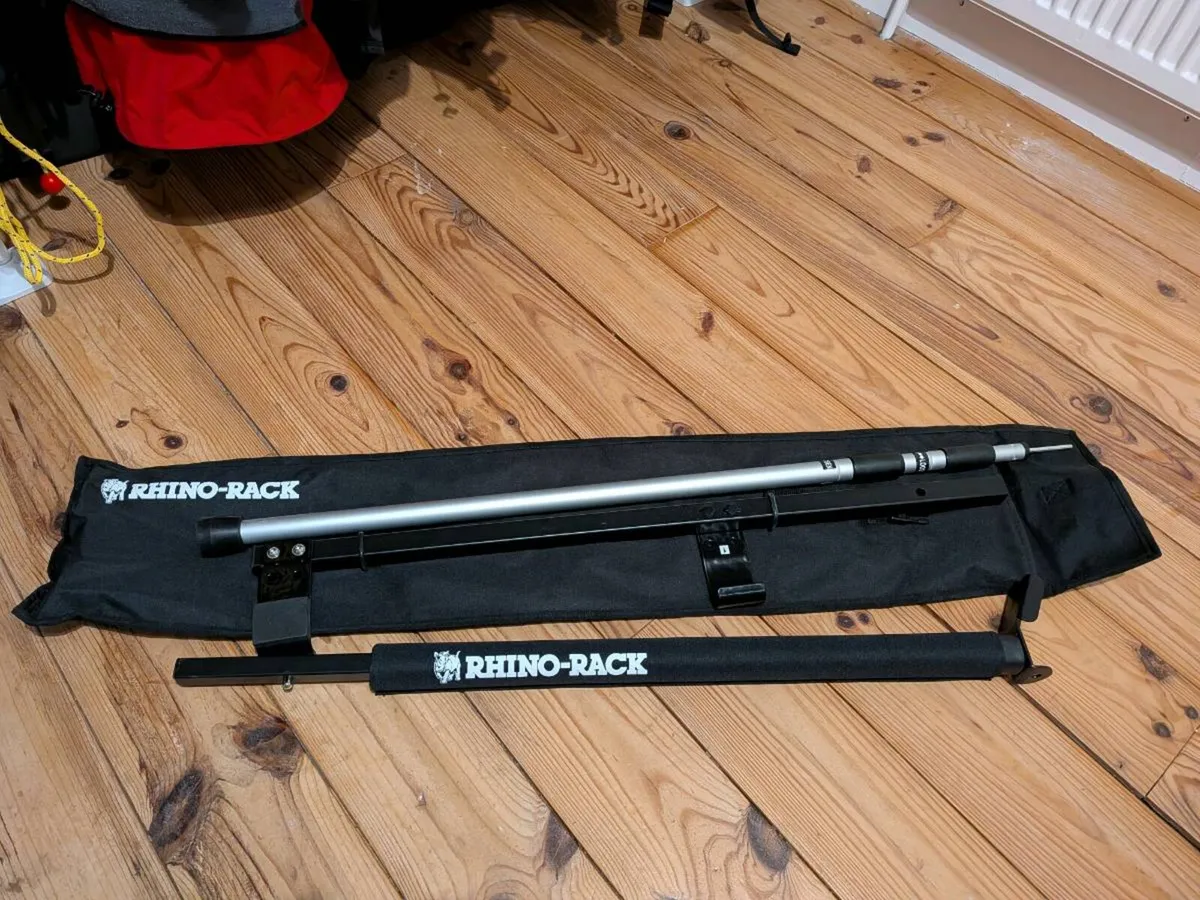 Rhino rack universal kayak side loader