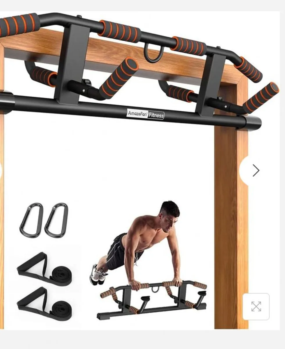 AmazeFan Doorway Pull-Up Bar