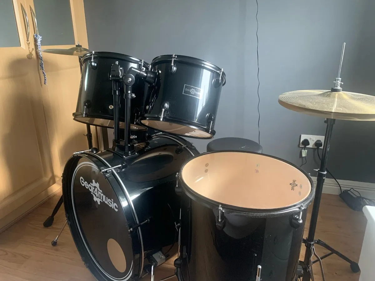 Drum kit - Image 2