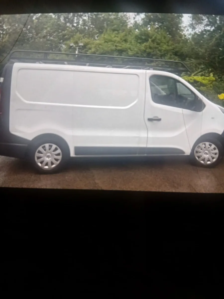 Van - Image 2