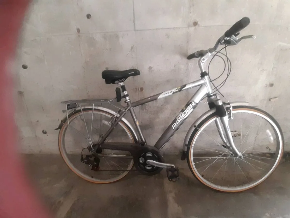 Ladies Raleigh 21 speed P4000 Aluminium - Image 1