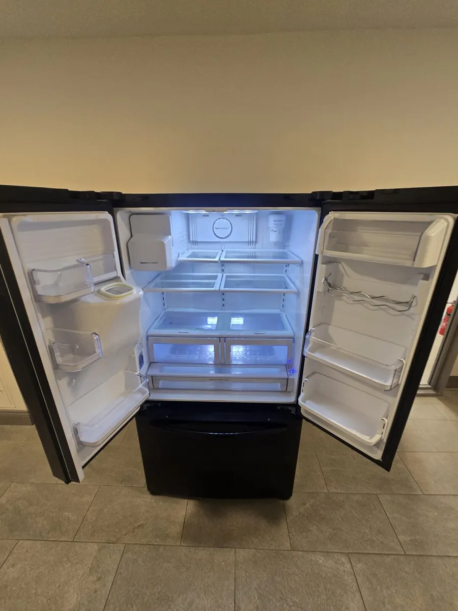 Samsung French Style American Fridge - Image 3