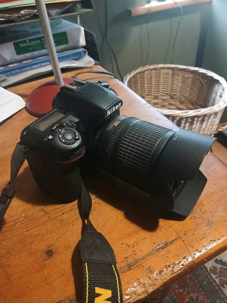 Nikon D7500 (MINT Condition - Image 1