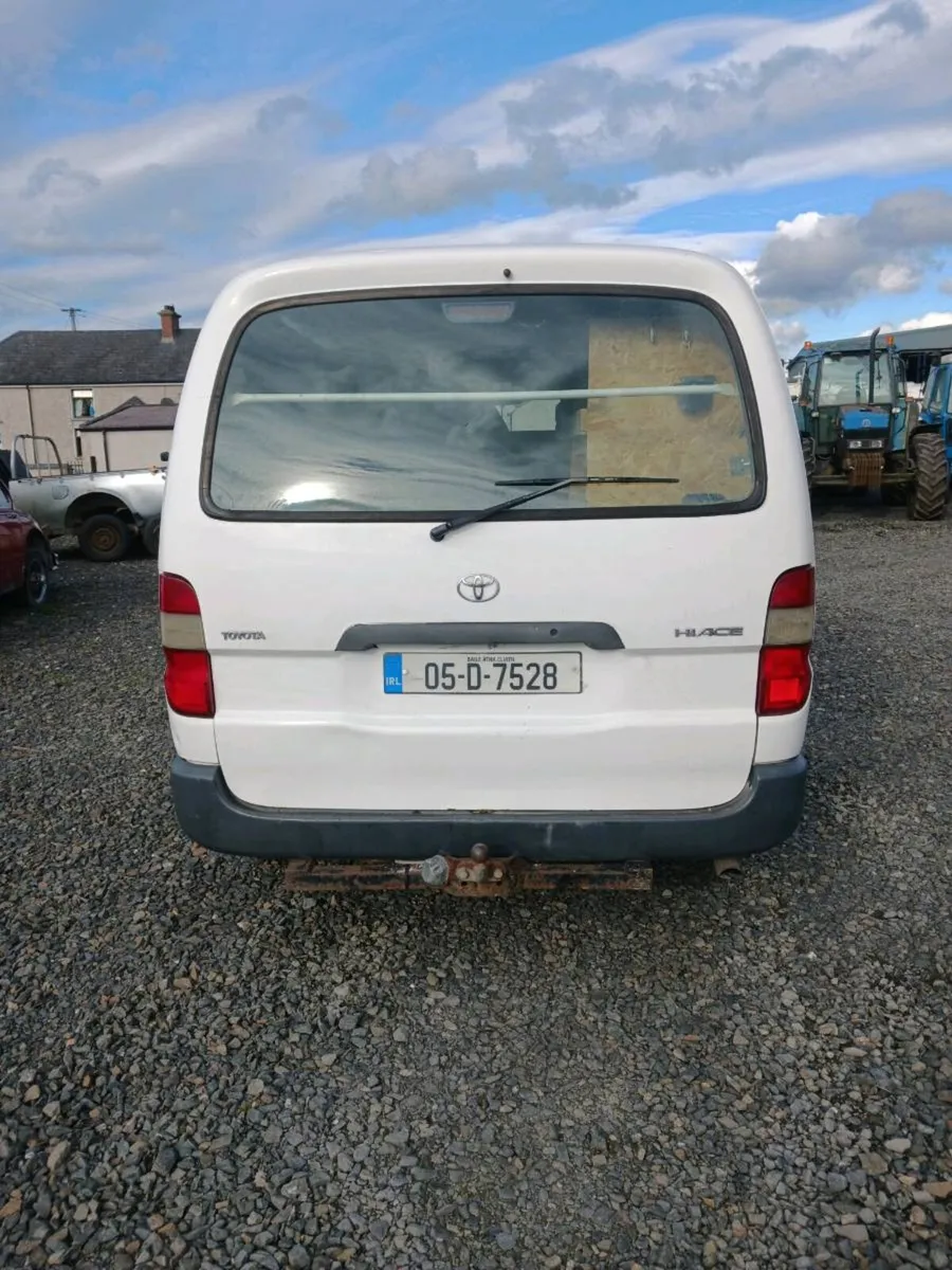 2005 toyota hiace , tested 30/07/2027, 3200 euro - Image 4