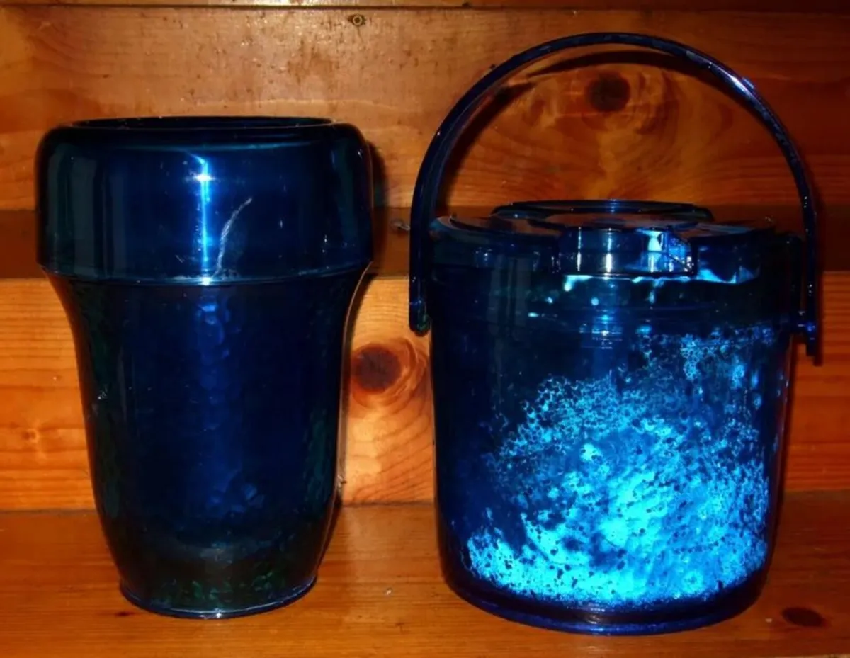 Pristine Vintage Blue Ice Bucket Trilogy Set - Image 4